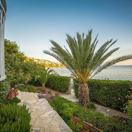 Apartments Villa Sea 1838 Trogir