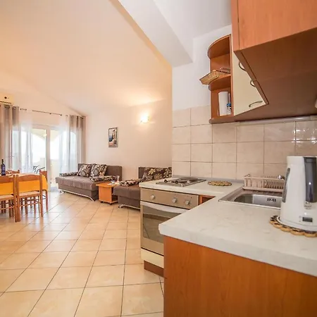 Guest house Apartments Villa Sea 1838